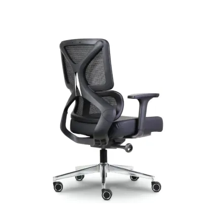 FIN 13 Medium Back Chair