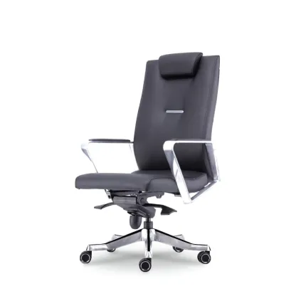 UCHI Medium Back Chair