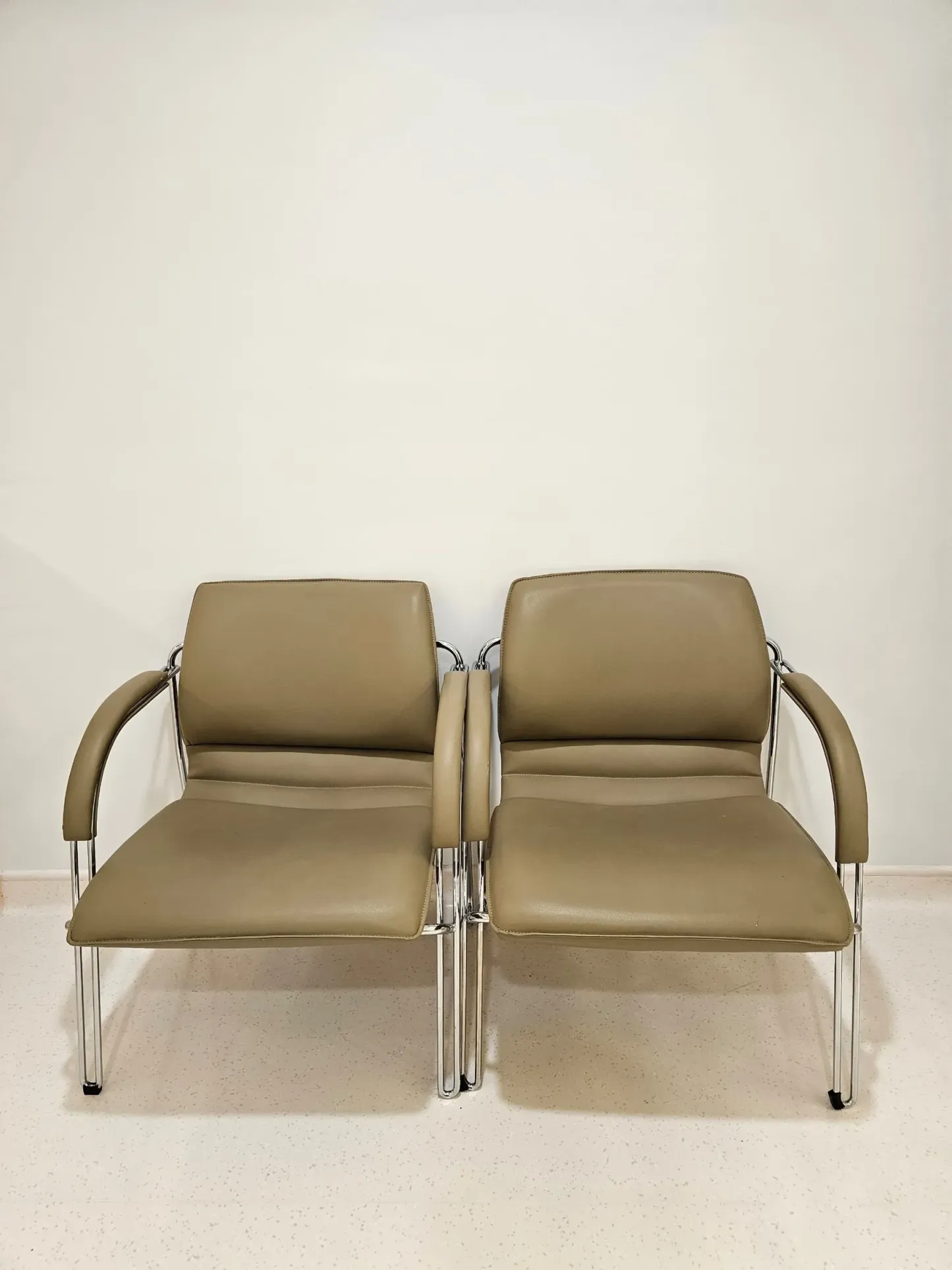 FUTURE Link Sofa Chairs (1 to 3 seaters)