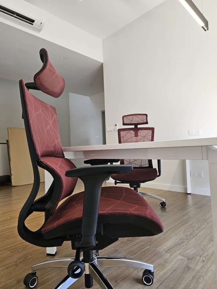 QIN 14 High Back Chair