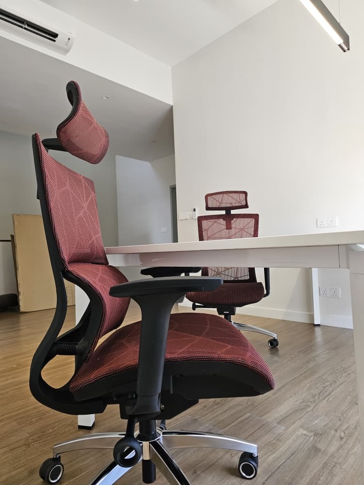 QIN 14 High Back Chair