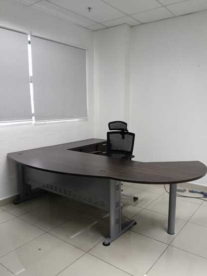 Executive Office Table Set with Combination of Cabinets (Q)