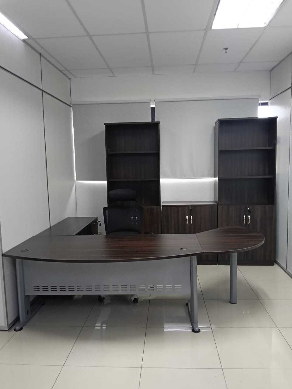 Executive Office Table Set with Combination of Cabinets (Q)