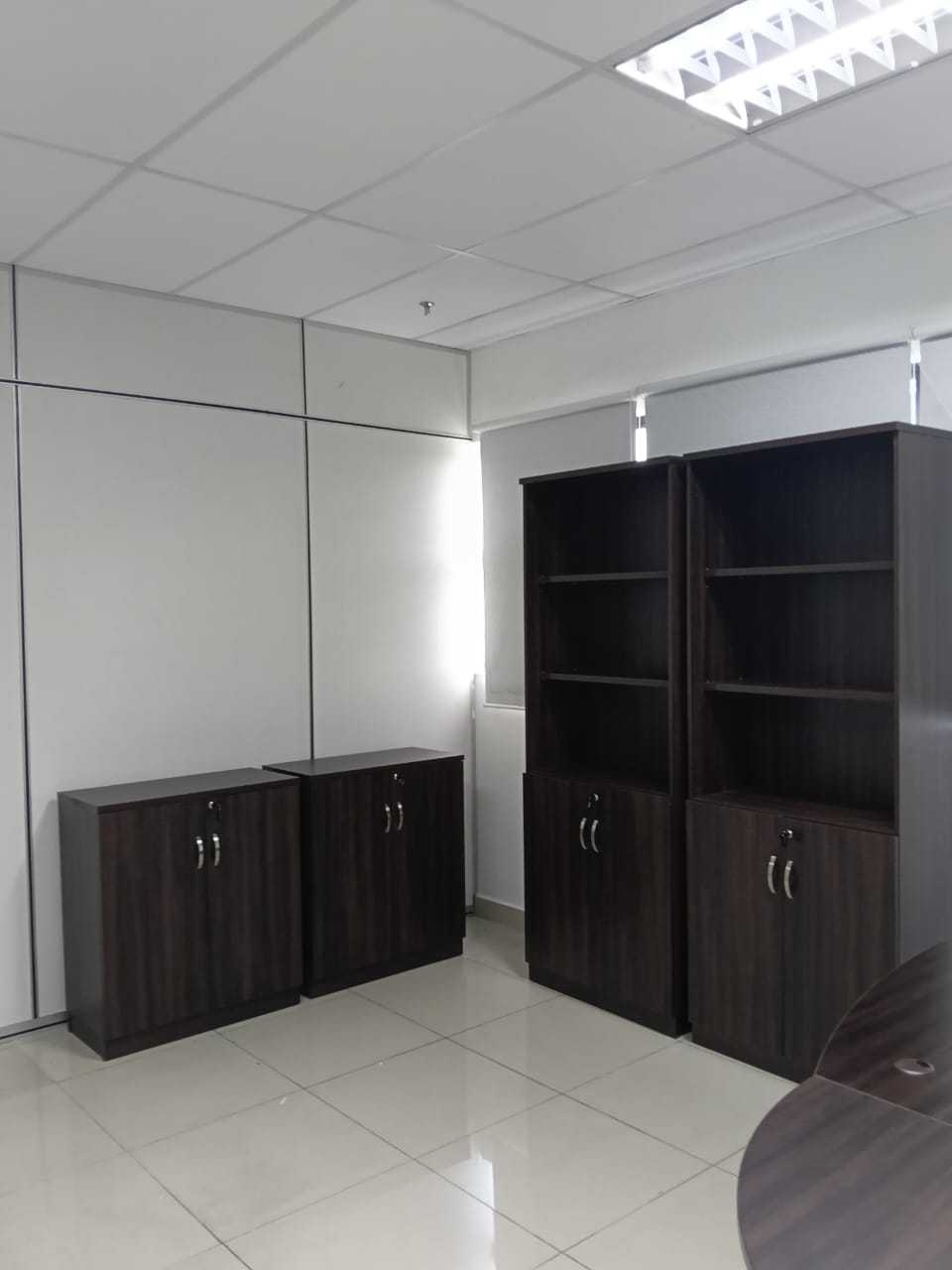 Executive Office Table Set with Combination of Cabinets (Q)