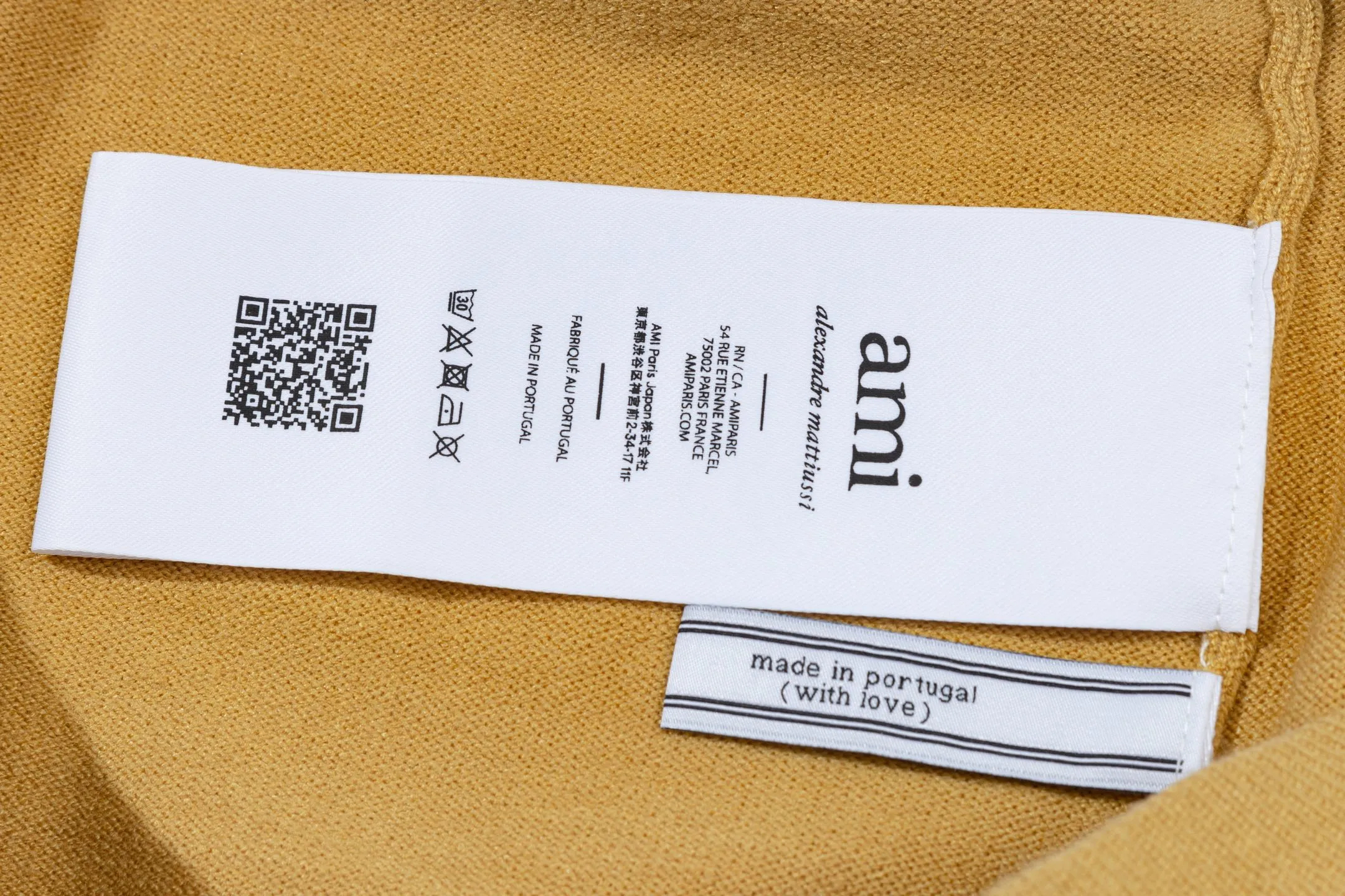 AMI PARIS（アミ パリス） オーバーサイズ ウール カーディガン 男女兼用ロゴニット