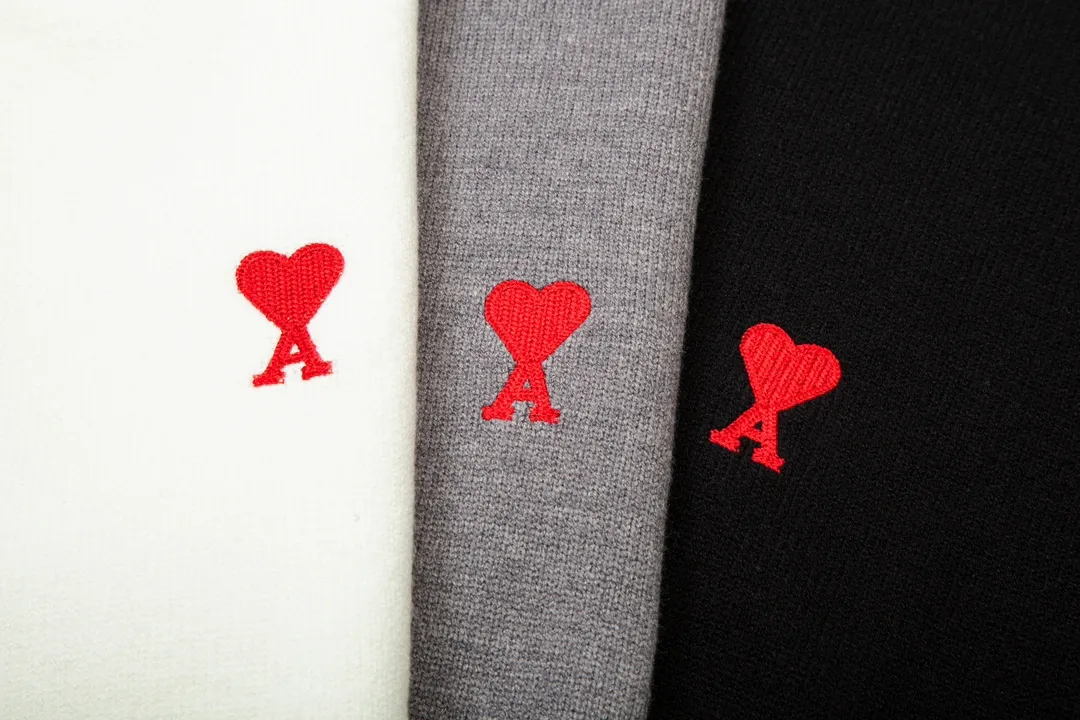 AMI PARIS（アミ パリス） プルオーバー セーター 男女兼用ロゴニット