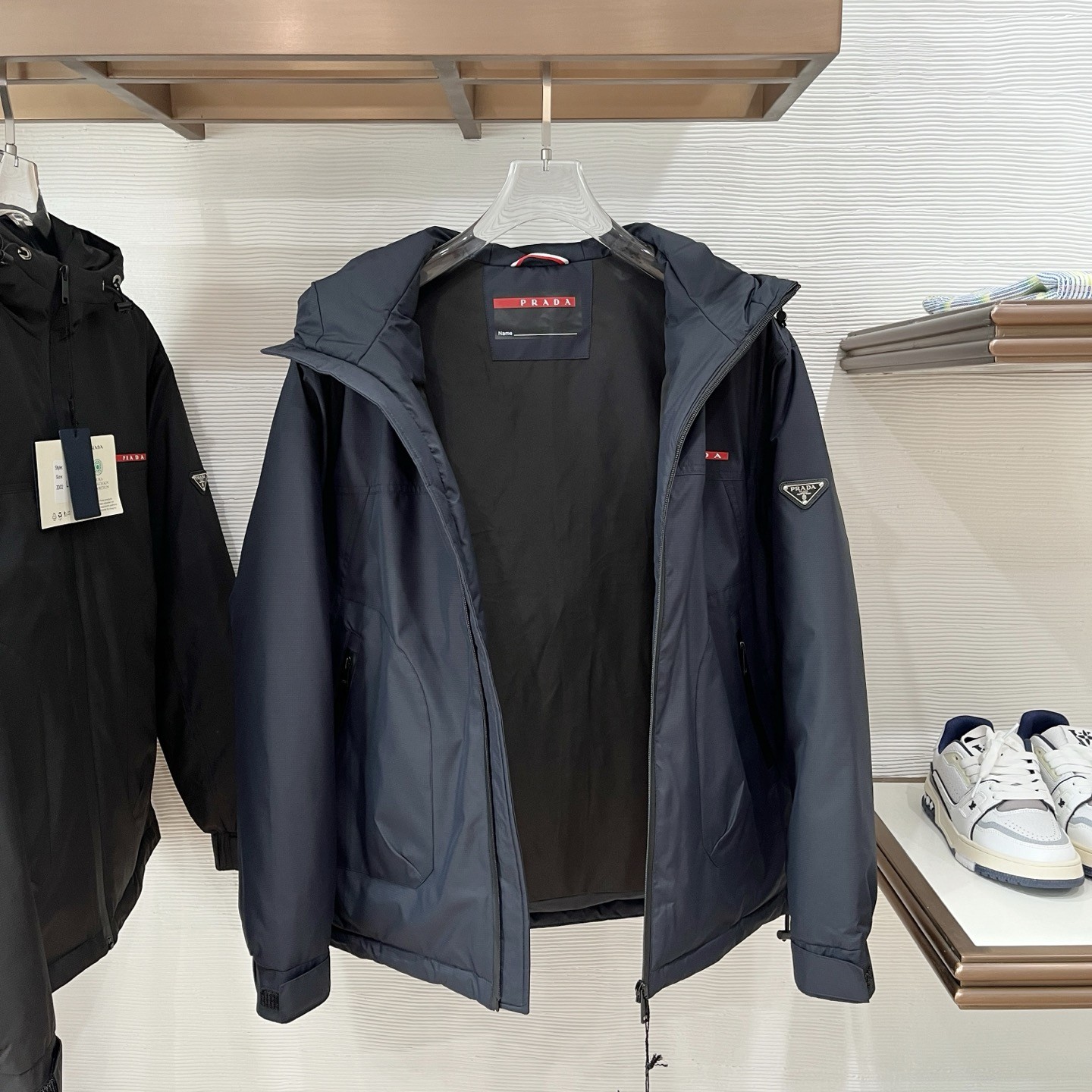 PRADA プラダ 2025最新款 メンズダウンジャケット ブラック/ネイビー