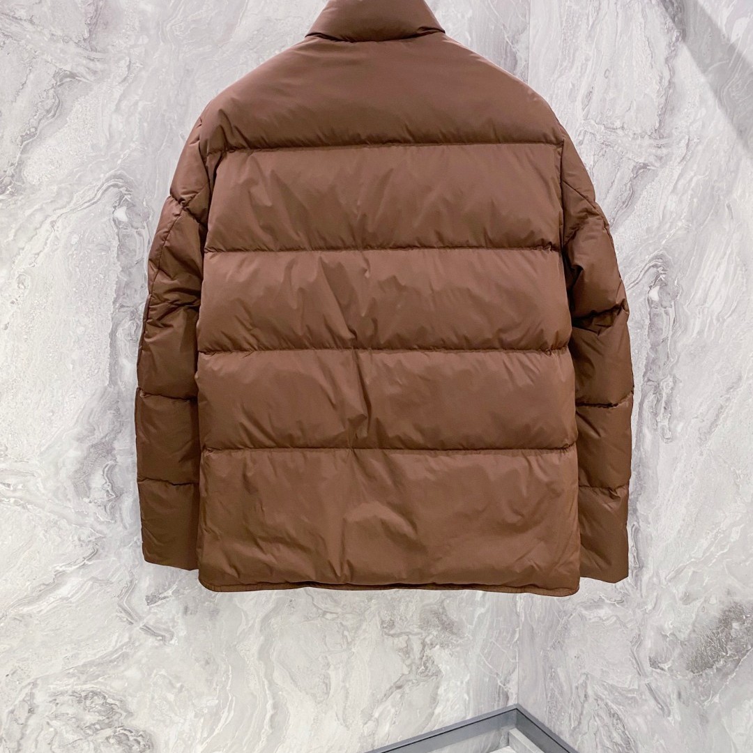PRADA プラダ ダウンジャケット ブラウン