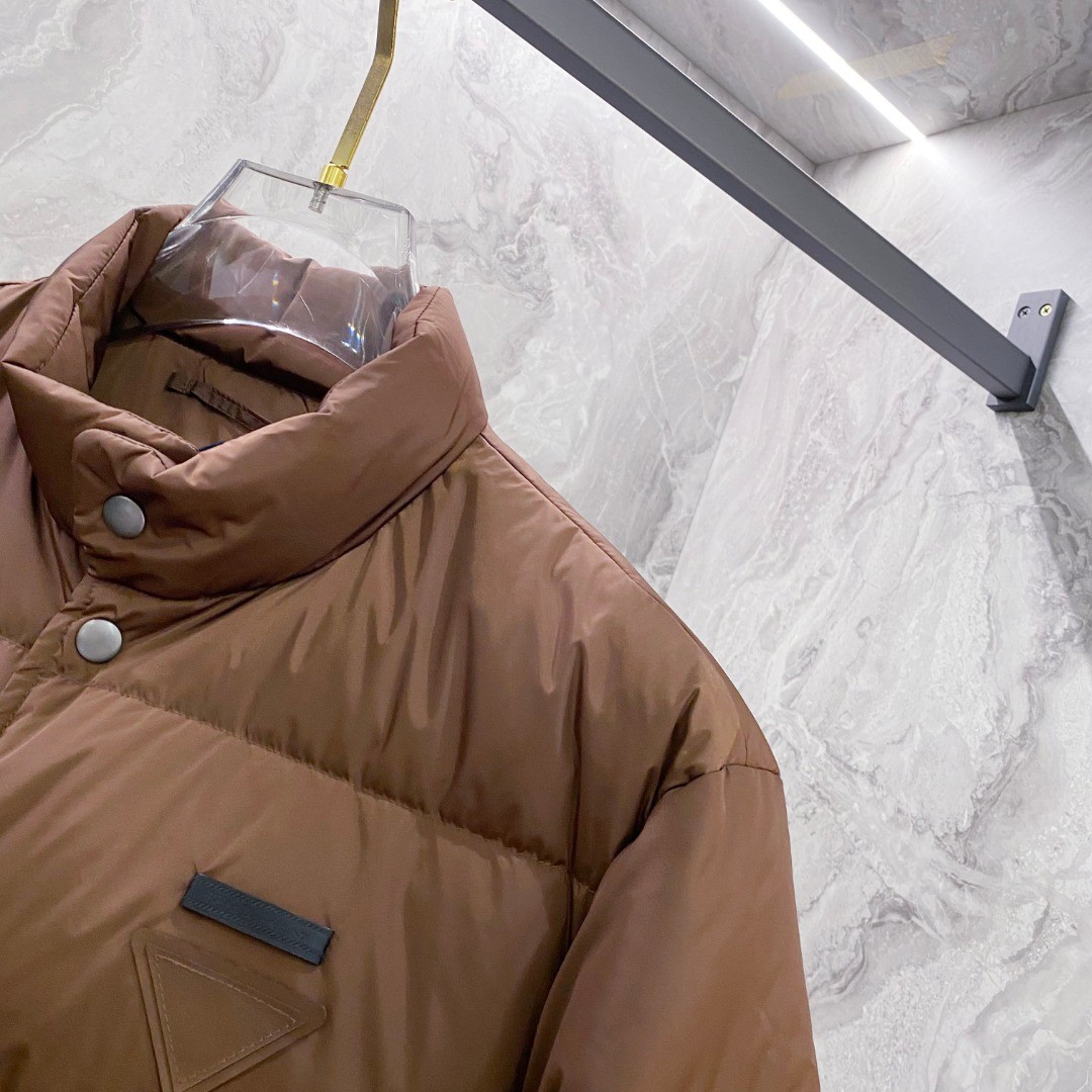 PRADA プラダ ダウンジャケット ブラウン