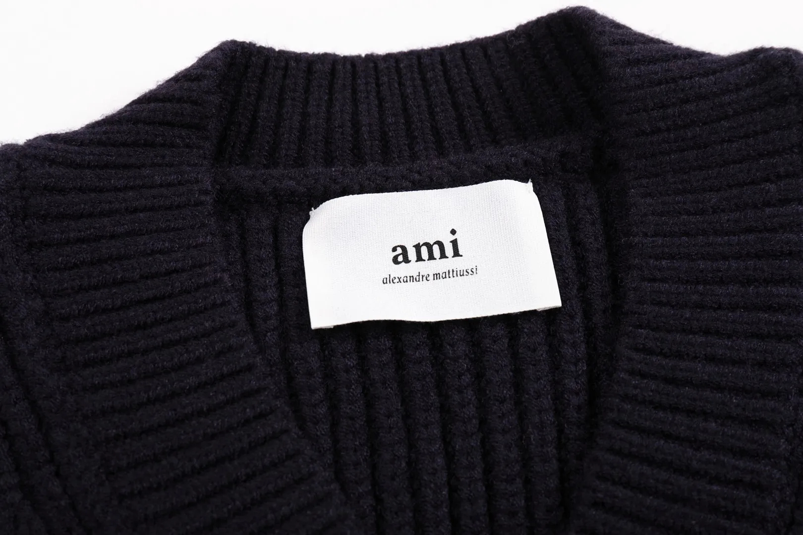 AMI PARIS（アミ パリス） オーバーサイズニットベスト 男女兼用