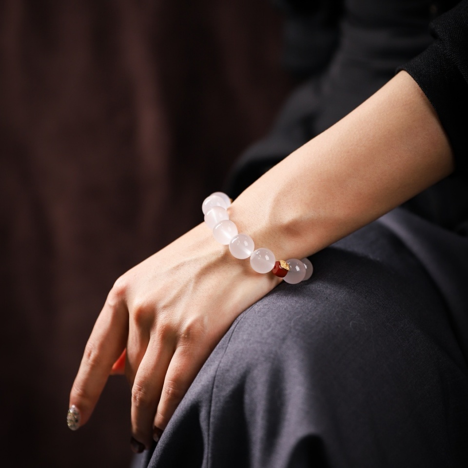 温润入心丨六芒星 奶白晶 设计款手串