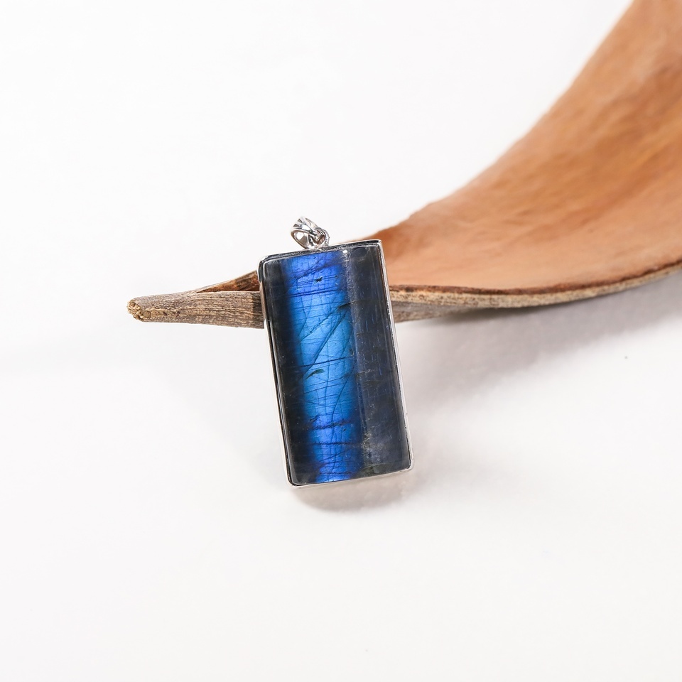 以太织光者｜蓝光拉长石方坠