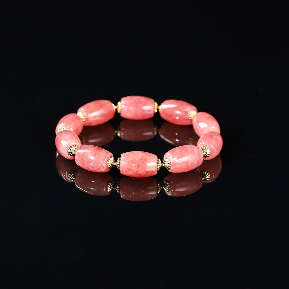 红韵圆融 · 蕾丝边｜红纹石桶珠手链