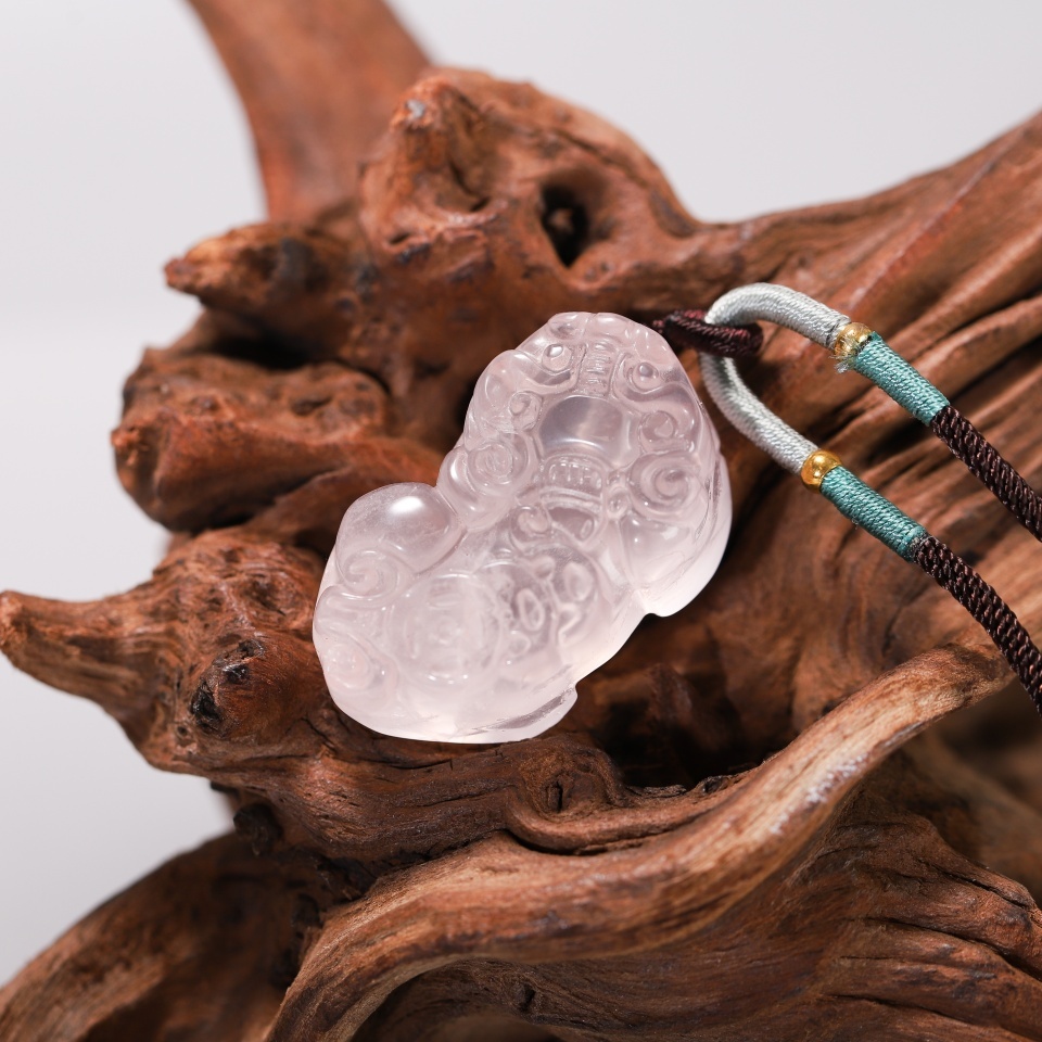 狮子之心 |  粉晶貔貅 吊坠