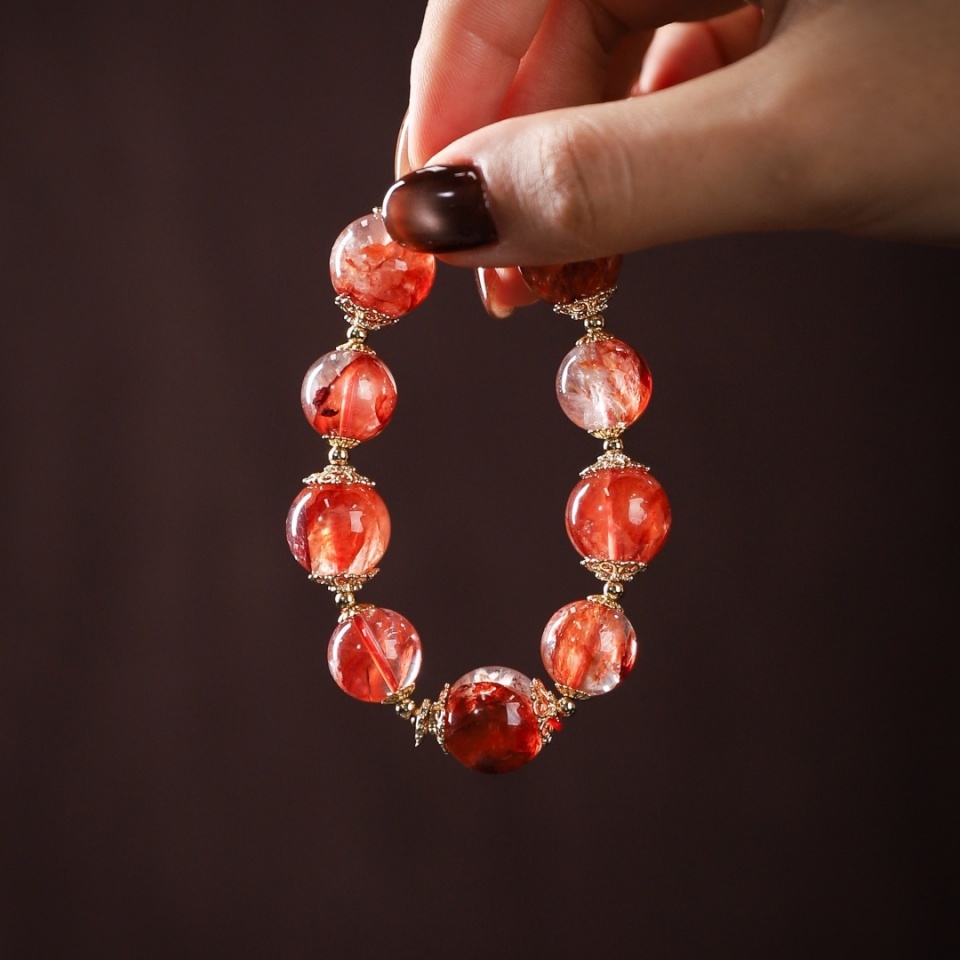 鸿运瑰宝丨牛血红胶花 手串