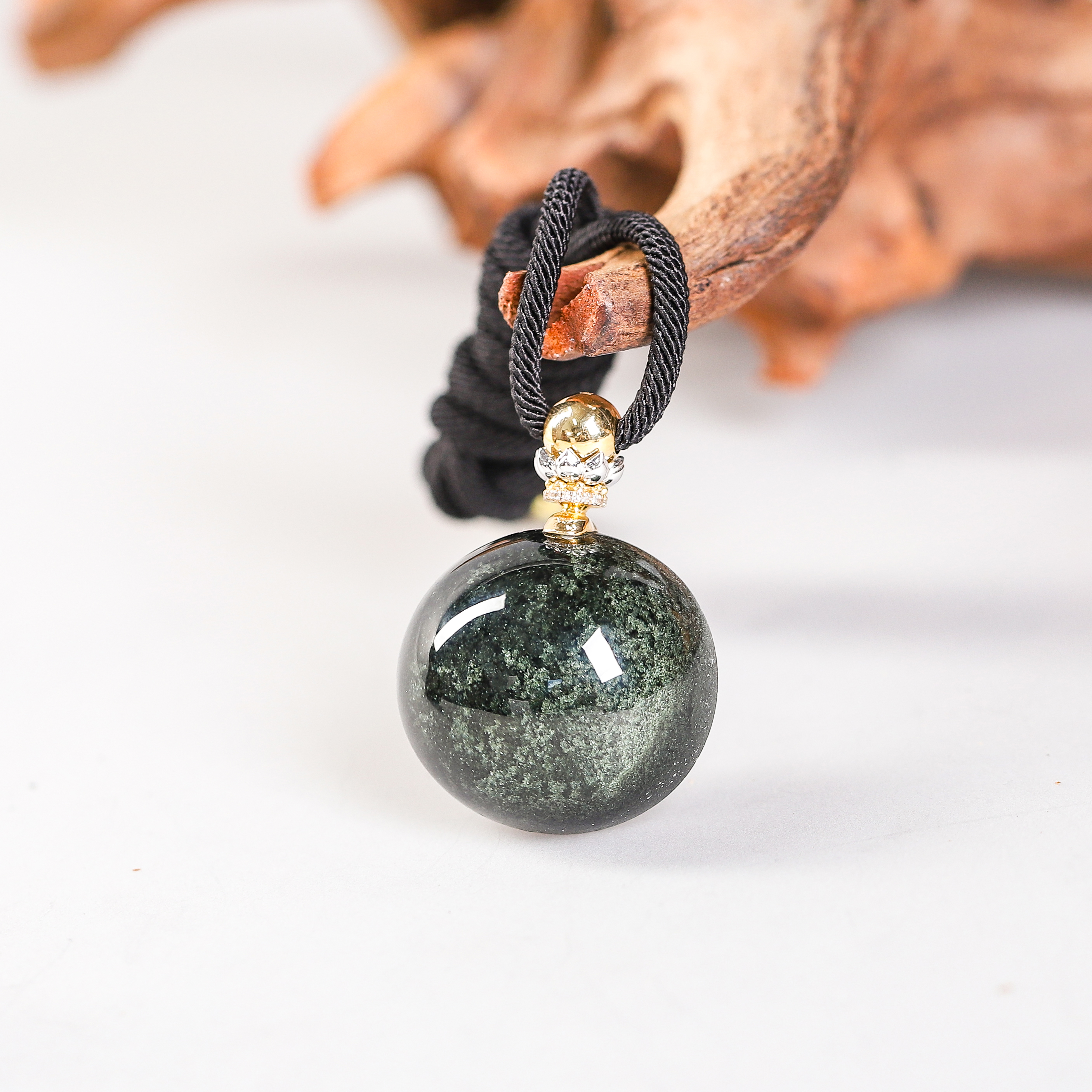 极品绿幽灵吊坠