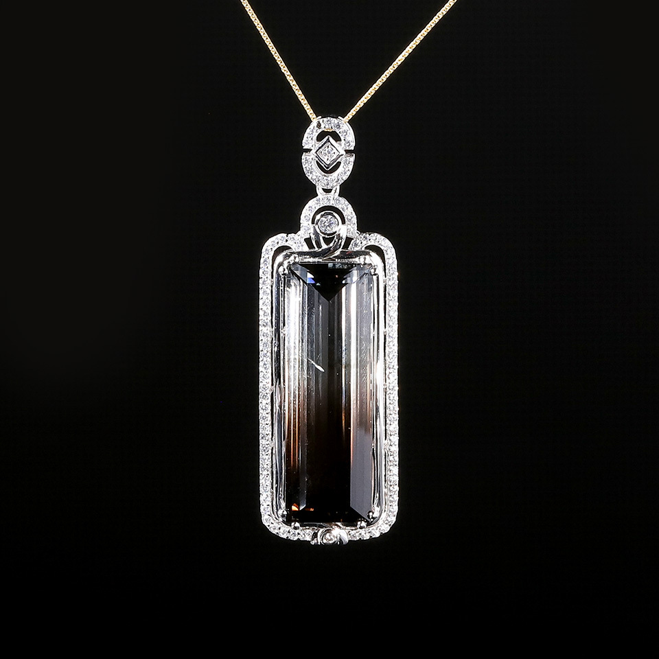 珠宝级水晶-全球独家太极双晶宝石