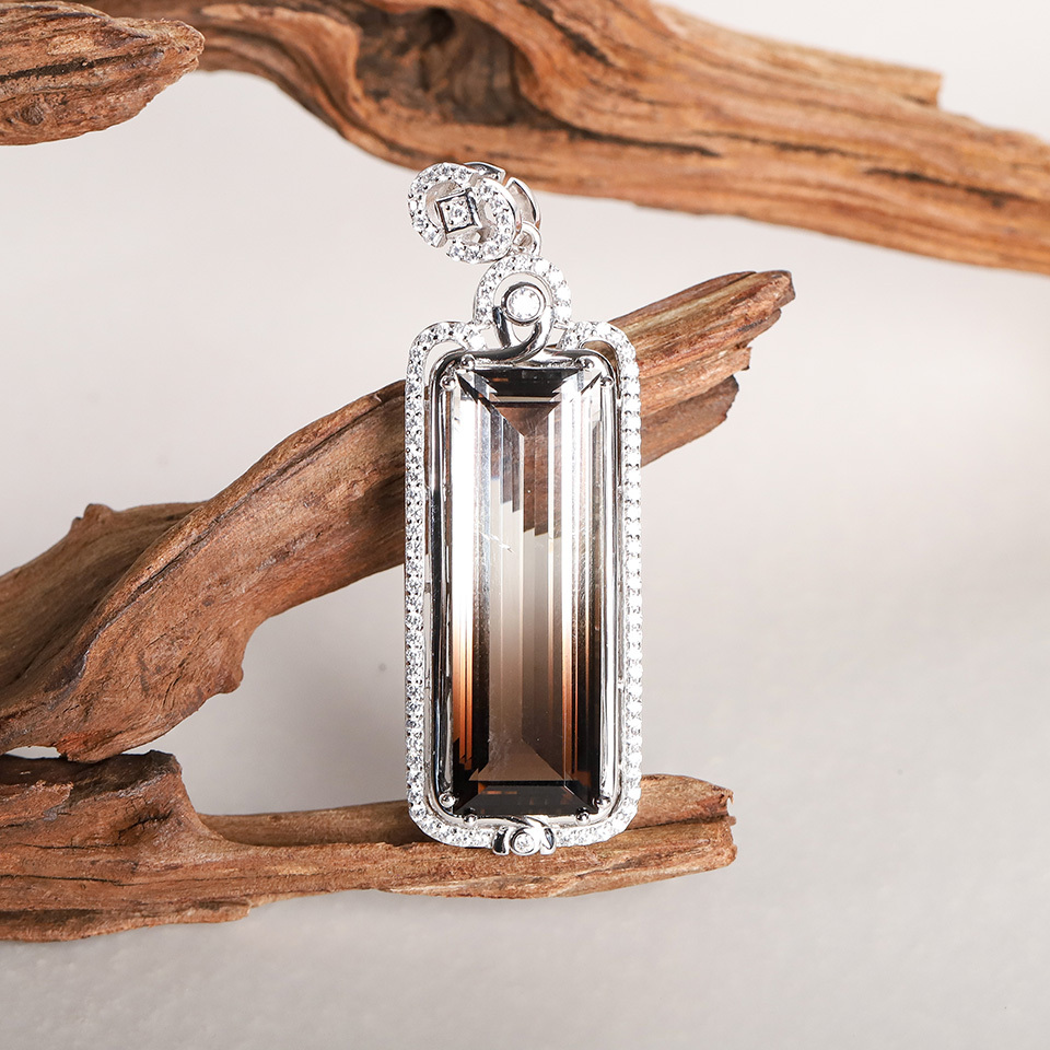 珠宝级水晶-全球独家太极双晶宝石