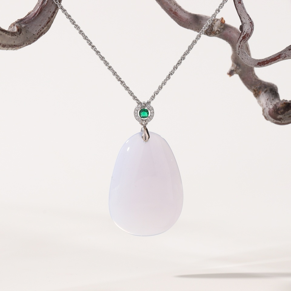 温润怡人丨蓝玉髓吊坠