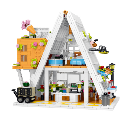 The Triangular Glass Greenhouse-marstoy