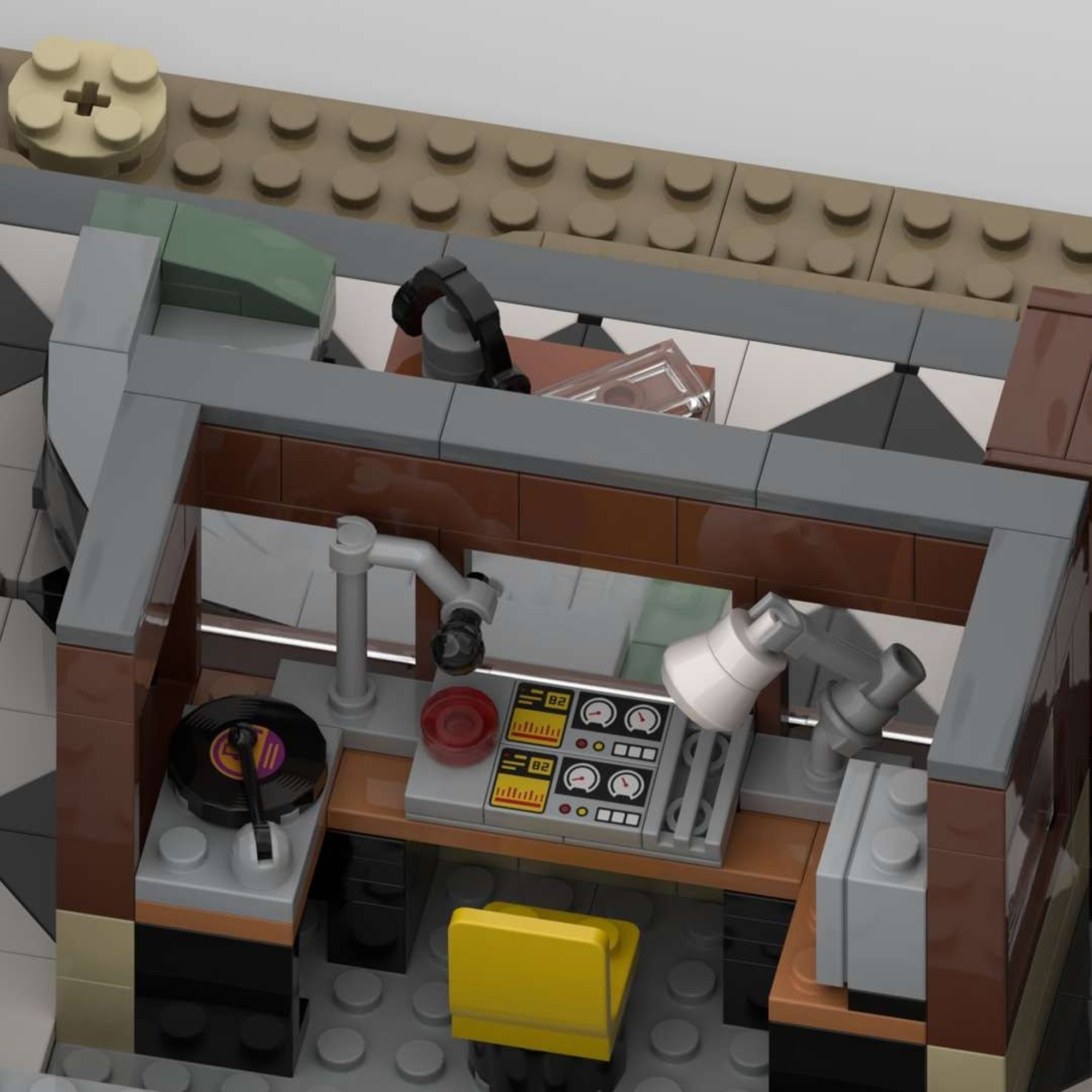 Moc The WSQK – The Squawk Radio