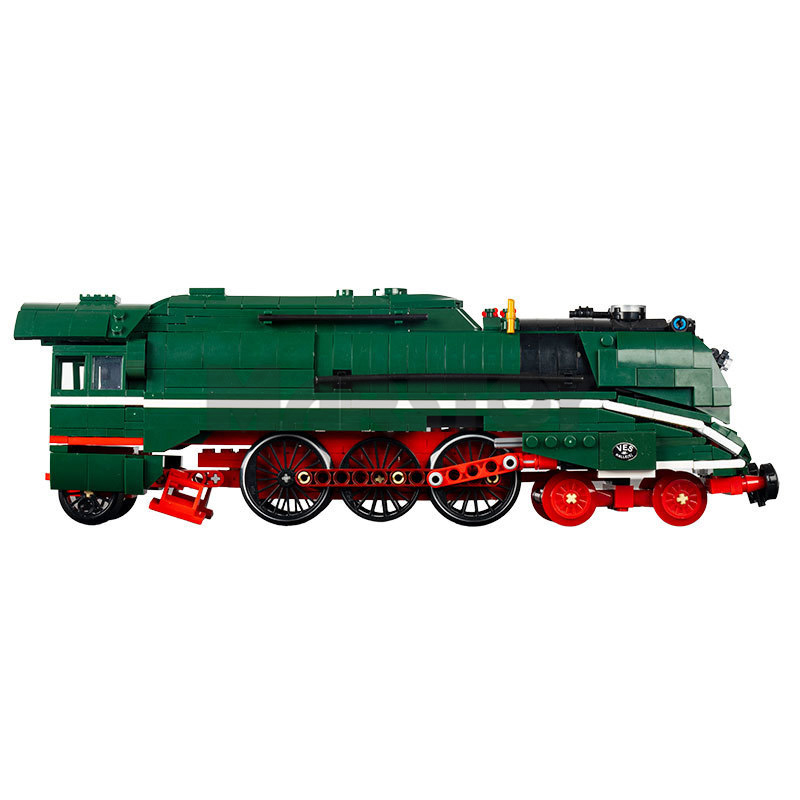 The BR18 201 German Express-marstoy