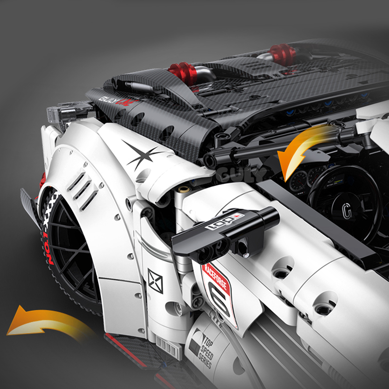 The Low-lying Nissan GT-R supercar 1:8-marstoy