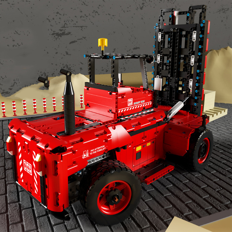 The Heavy Duty Forklift-marstoy