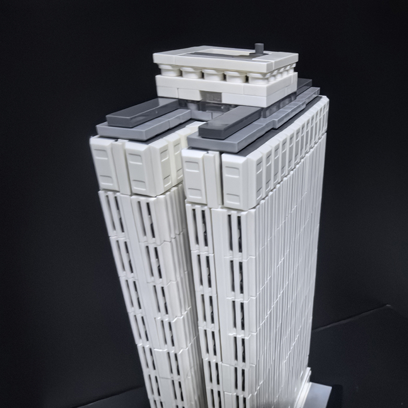 Moc The Torre Cepsa 1:800 Scale (Cepsa Tower)-marstoy
