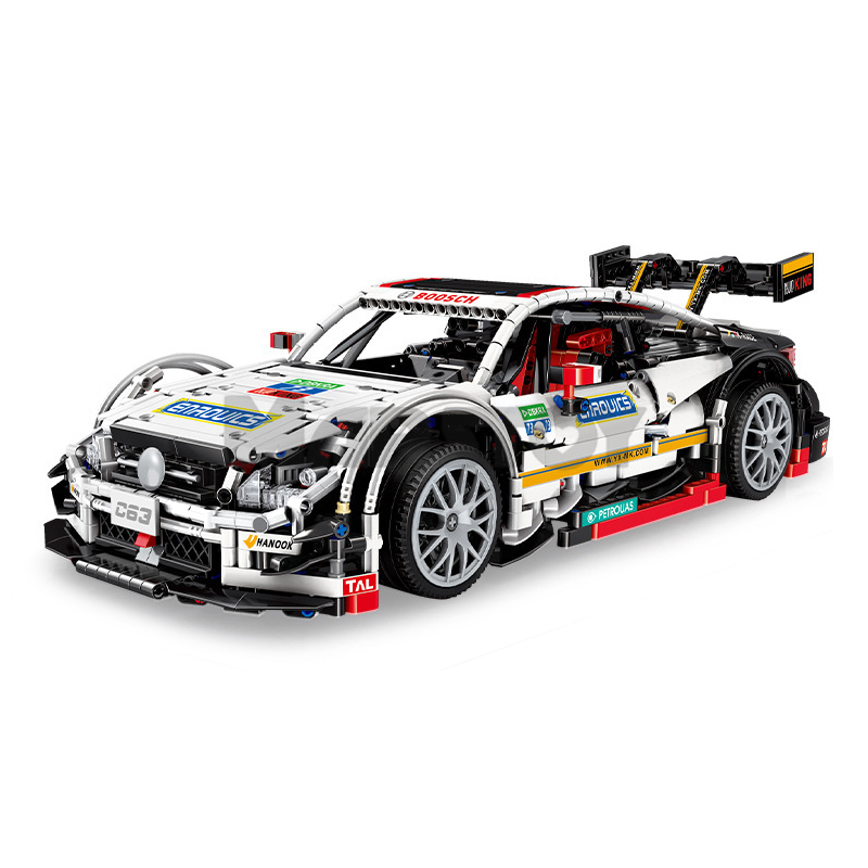 The Mercedes-Benz AMG C63 DTM-marstoy