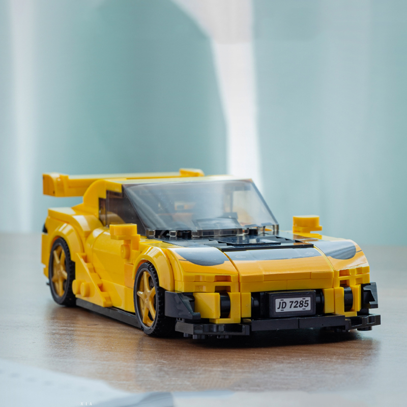 The Mazda RX7-marstoy