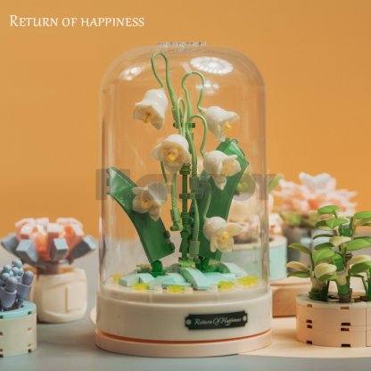 Everlasting Flower Lily of the Valley-marstoy