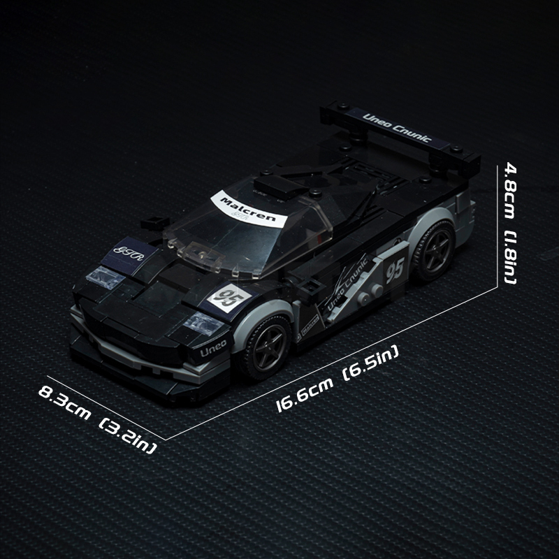 The McLaren F1-marstoy