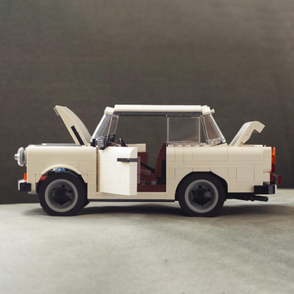 Moc The Trabant 601-marstoy