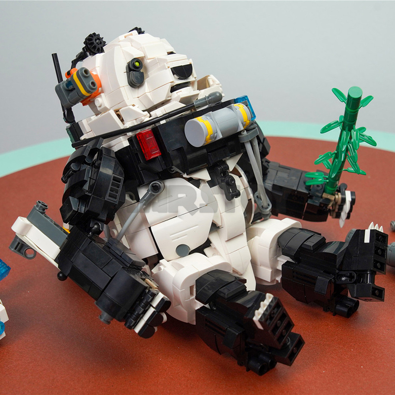 The Armed SWAT Panda-marstoy