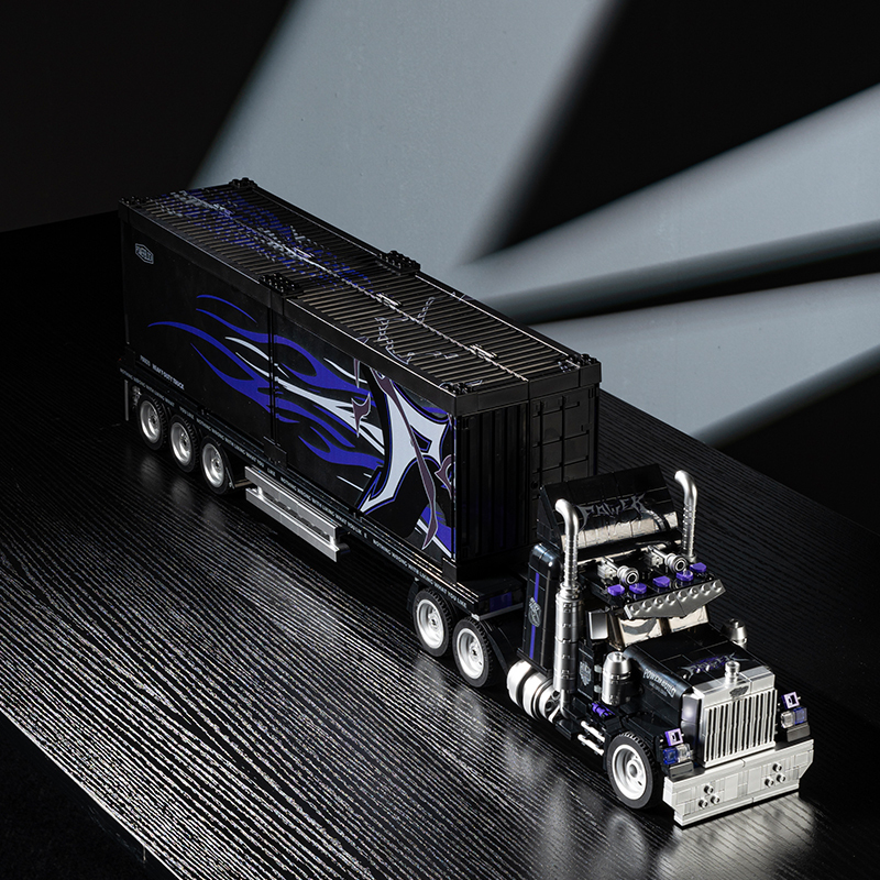 The GMC Trailer-marstoy