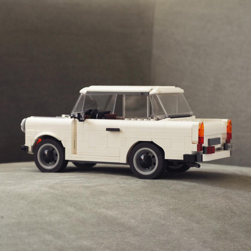 Moc The Trabant 601-marstoy