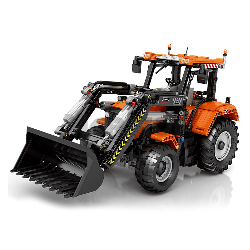 The Loading Tractor-marstoy