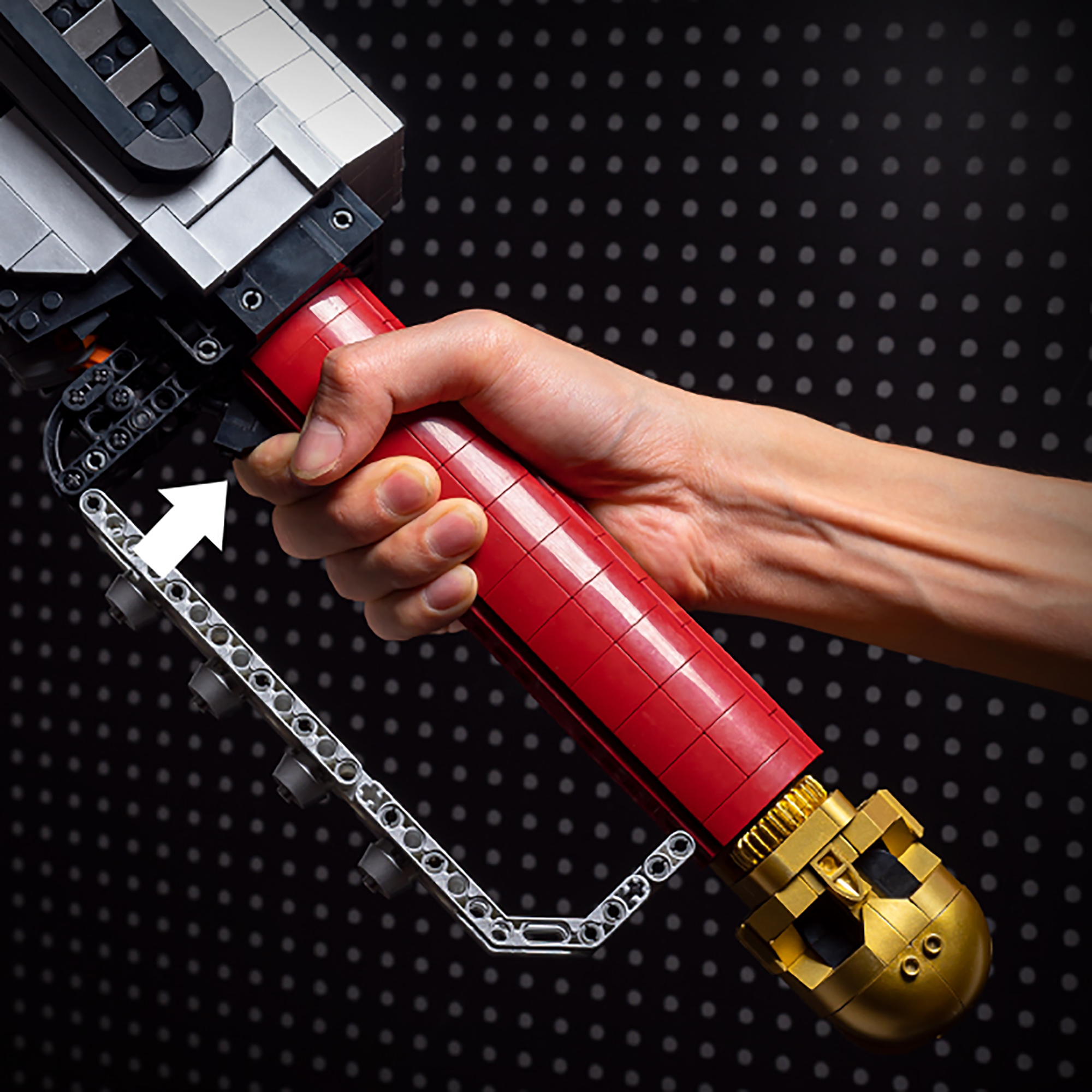 The Serrated Battle Hammer