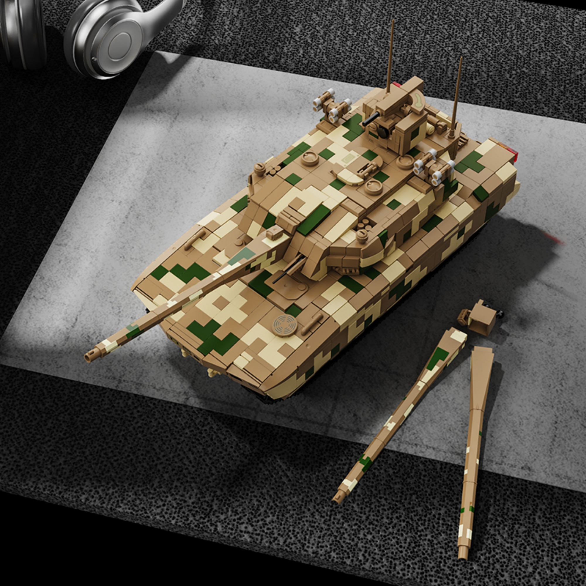 The Type 100 Tank