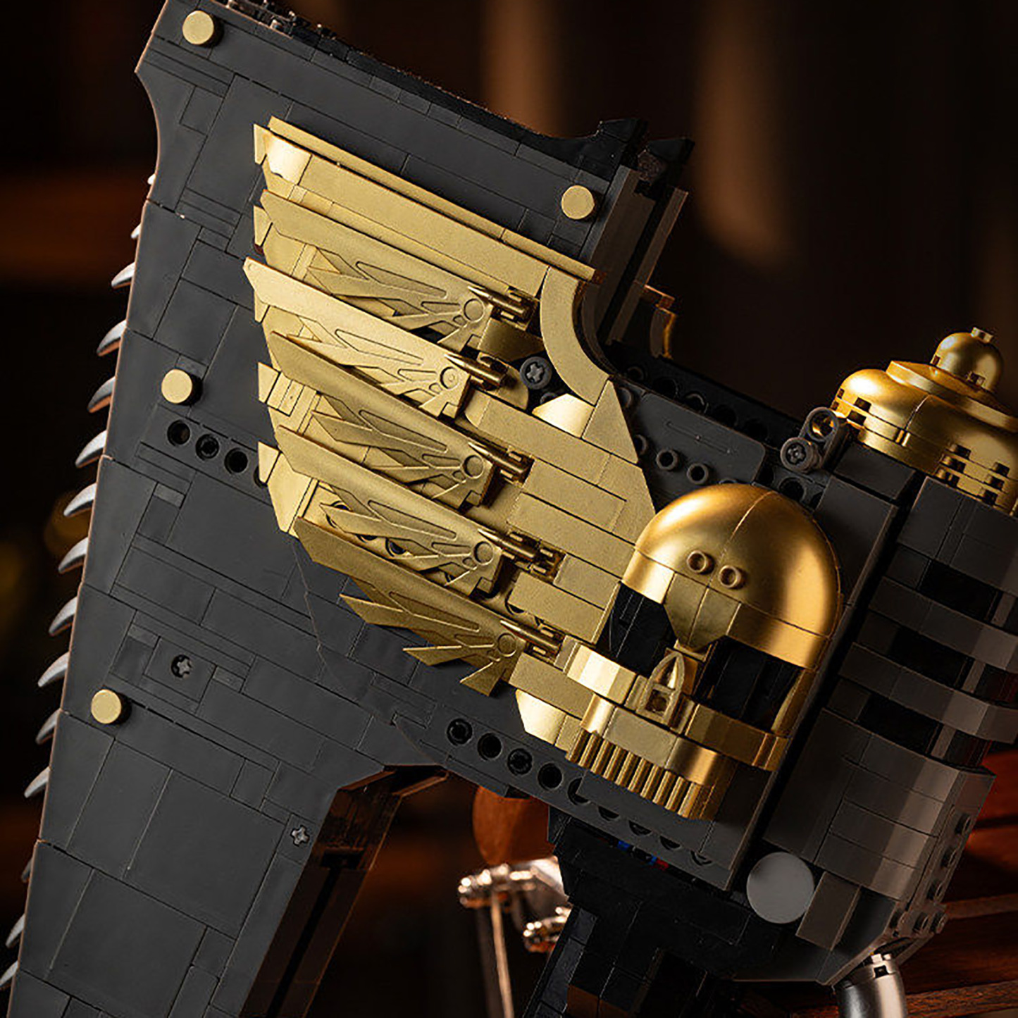 The Warhammer 40K: Electric Chainsaw Axe