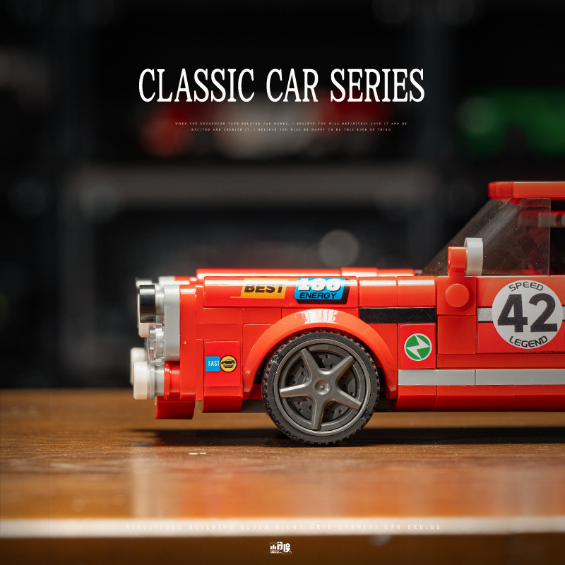 The Mercedes Benz-marstoy