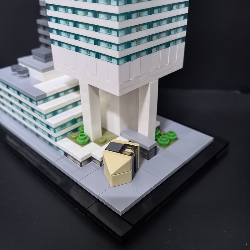 Moc The Citigroup Center (Citicorp Center) 1:800 Scale-marstoy