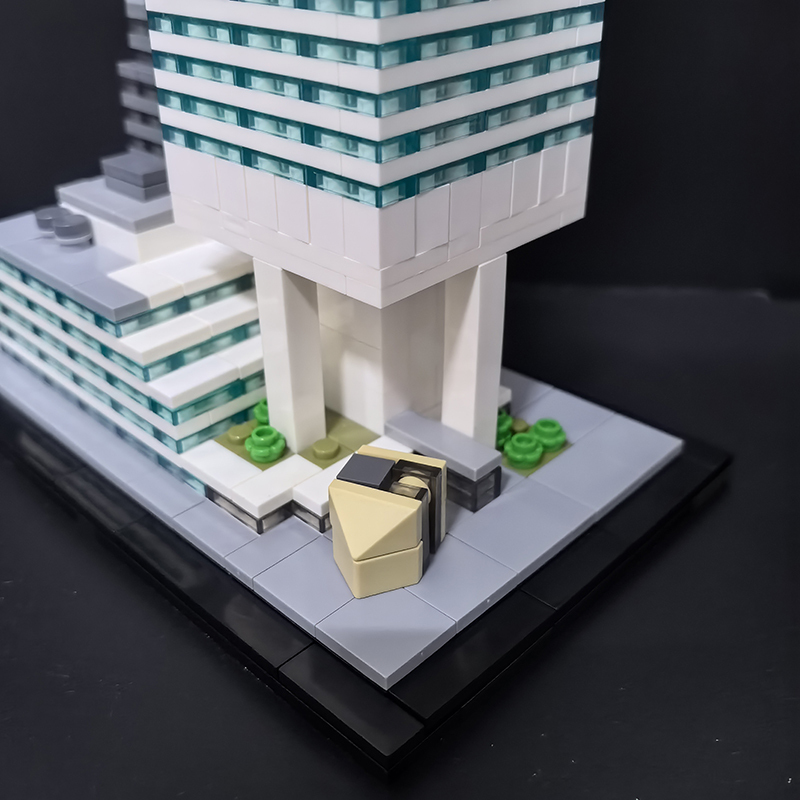 Moc The Citigroup Center (Citicorp Center) 1:800 Scale-marstoy