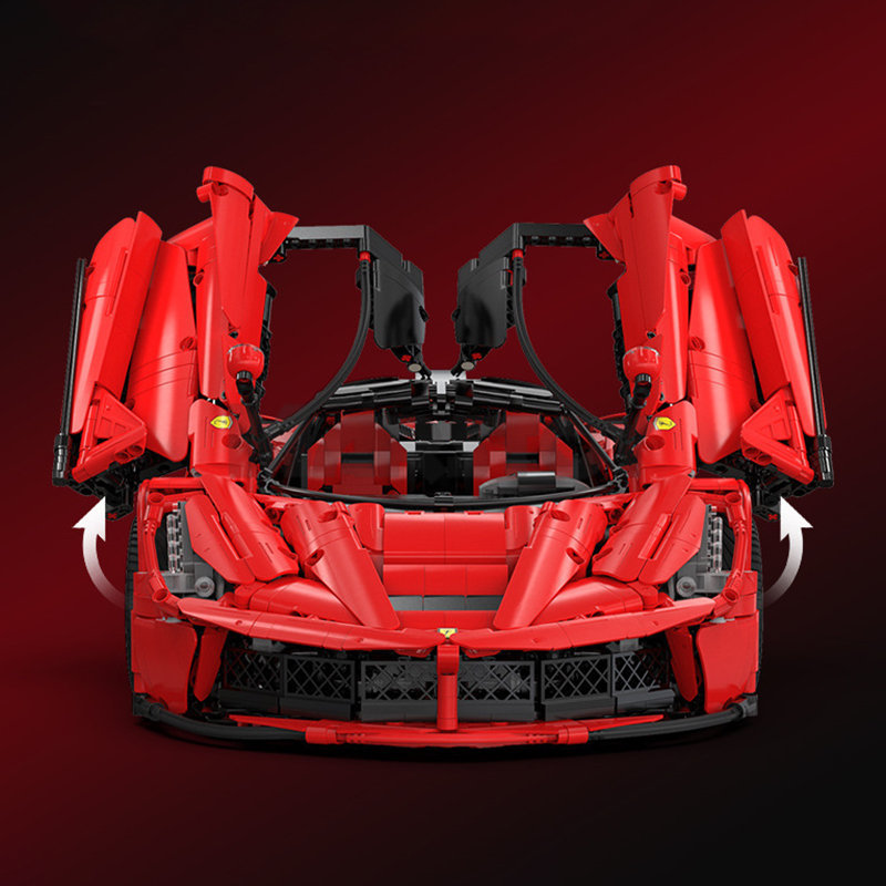 The Ferrari Laferrari-marstoy