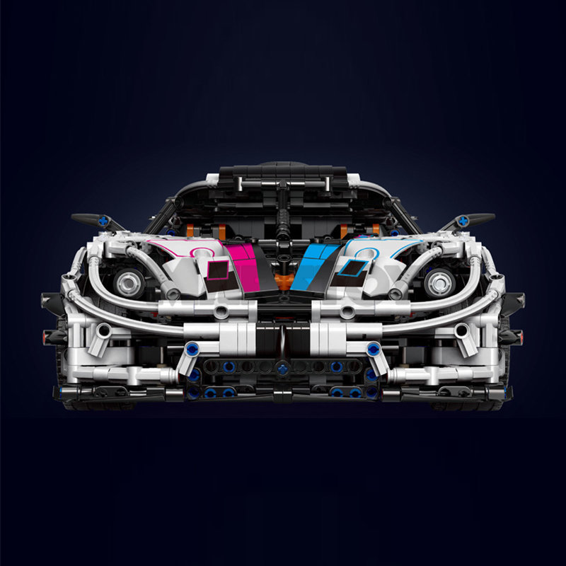 The Koenigsegg One:1-marstoy