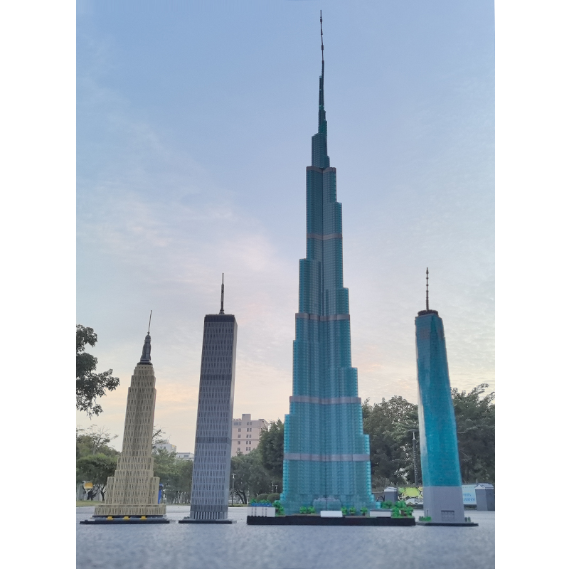 Moc The Burj Khalifa-marstoy