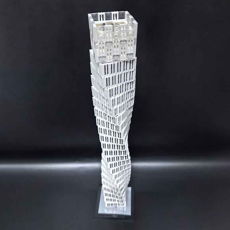 Moc The Cayan Tower (Infinity Tower) Dubai 1:800 Scale-marstoy