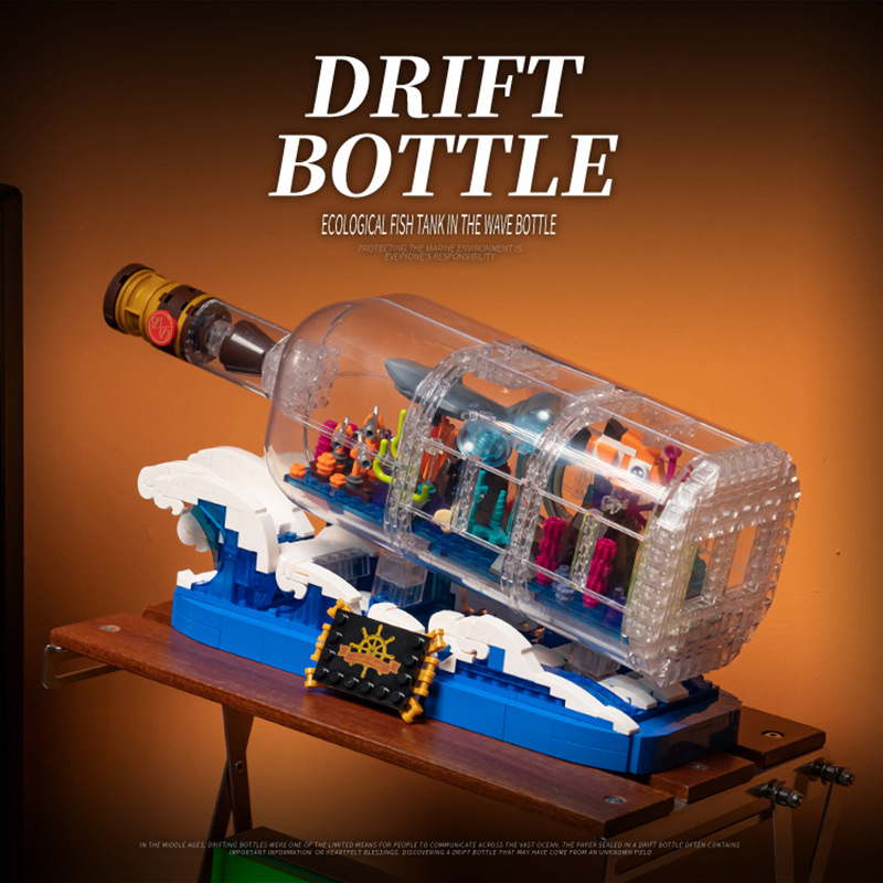 The Ecological Fish Tank in a Bottle-marstoy