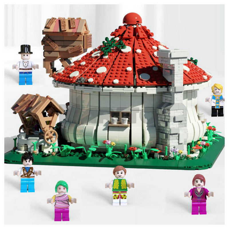 The Mushroom House-marstoy